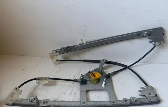 Mercedes-Benz C W203 Front door electric window regulator 
