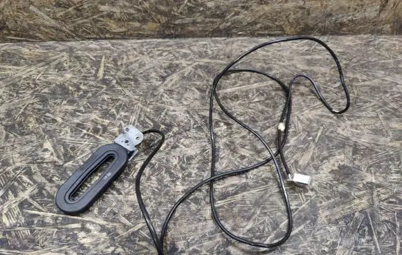 Mercedes-Benz SL AMG R230 Interior comfort aerial antenna A2308200675