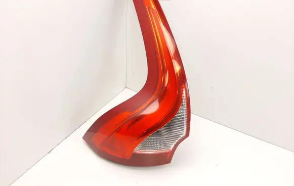 Volvo XC60 Rear/tail lights 31323034 L90007892