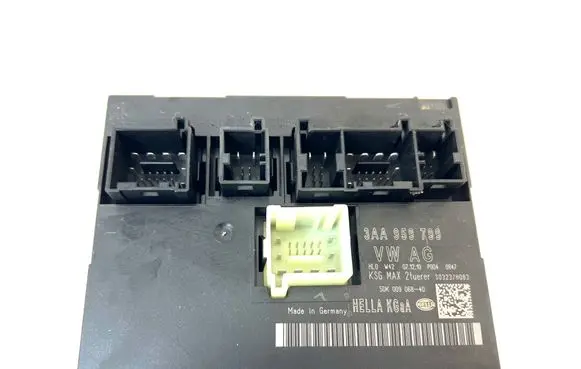 Volkswagen PASSAT CC Other control units/modules 3AA959799