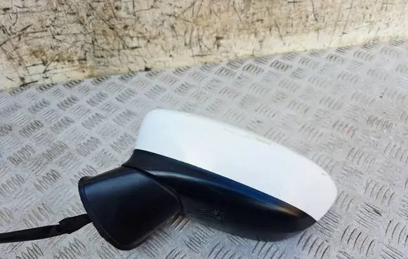 Mazda 6 Front door electric wing mirror 
