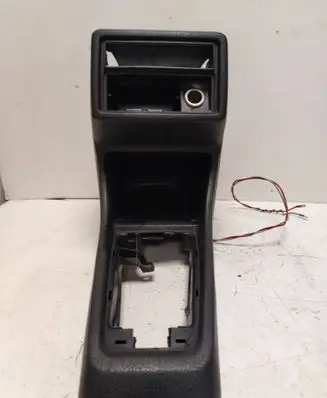 Volkswagen Golf II Center console 