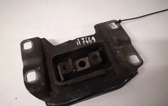 Ford Focus C-MAX Engine mount bracket 3m517m121 3m51-7m121