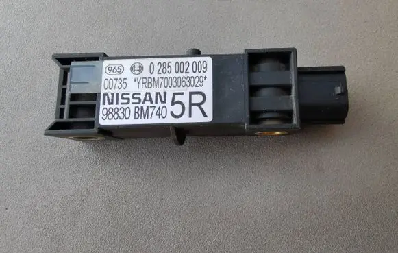 Nissan Almera N16 Airbag deployment crash/impact sensor 98830BM740 00735 0285002009