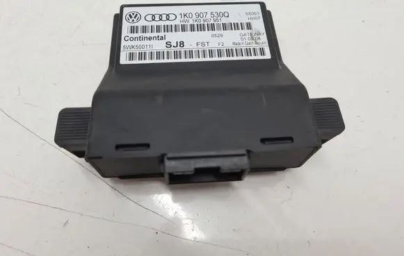 Volkswagen Golf V Gateway control module 1K0907530Q