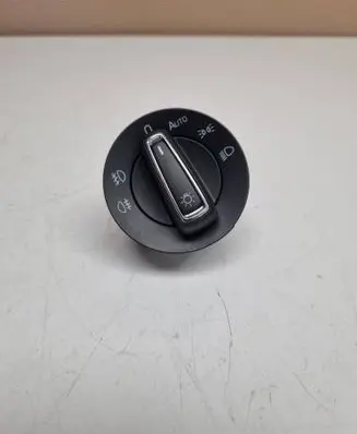 Light switch