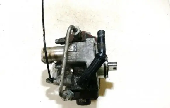 Toyota Auris 150 Fuel injection high pressure pump 221000r070 hu2940001581