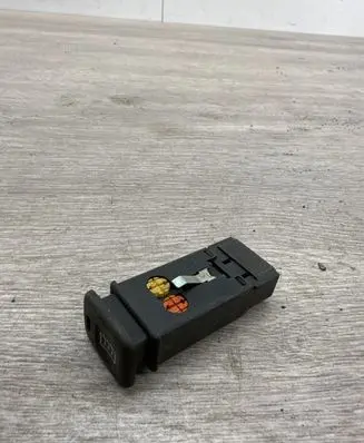 Rover 25 Windscreen/window heater switch R117