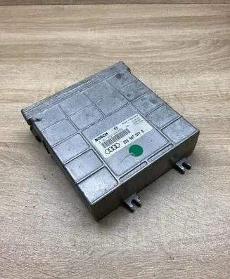 Audi A4 S4 B5 8D Engine control unit/module ECU 8D0907557B 0261203554