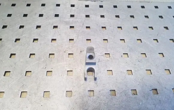Opel Zafira C Fuel Injector clamp holder