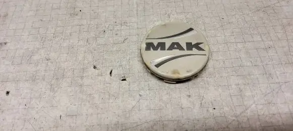 Volkswagen PASSAT B5 Original wheel cap MAK