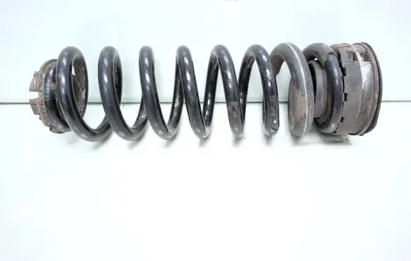 Mercedes-Benz ML W164 Rear coil spring