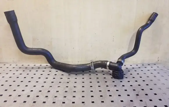 Ford Kuga I Engine coolant pipe/hose 8V418286AA