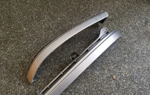 Opel Zafira A Under headlight/headlamp trim 
