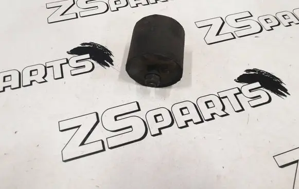 BMW 5 E34 Engine mount bracket 1133364