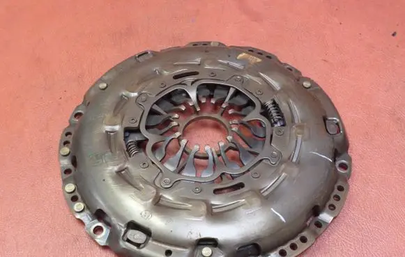 Renault Laguna III Pressure plate 8200501027