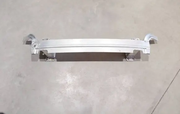 Audi Q7 4M Front bumper cross member 4M0807109D