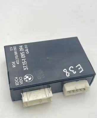BMW 7 E38 Suspension control unit/module 1095094 37151095094