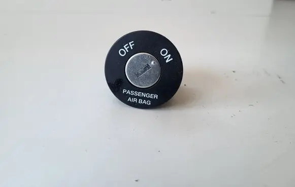 KIA Sorento Passenger airbag on/off switch 378090