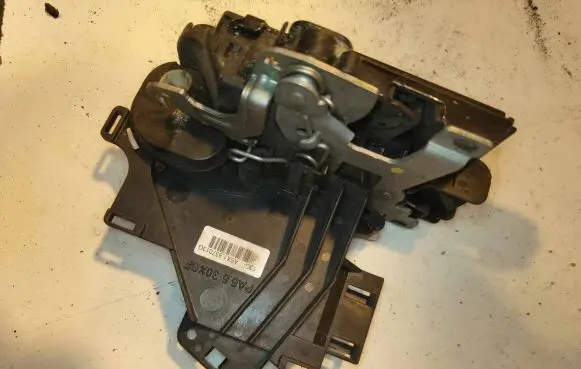 Volkswagen Lupo Connecting rod/conrod 13G-A6X1837013G PA6630XGF