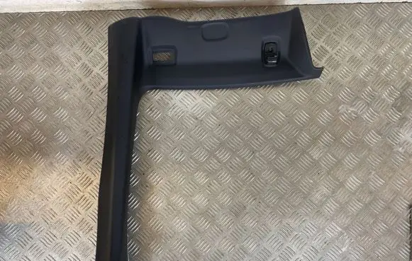 Mercedes-Benz SLK R172 (A) pillar trim A1726900125 A1726901525