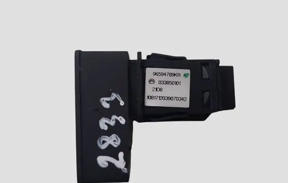 Citroen C5 Hazard light switch 96594789KR 033850101
