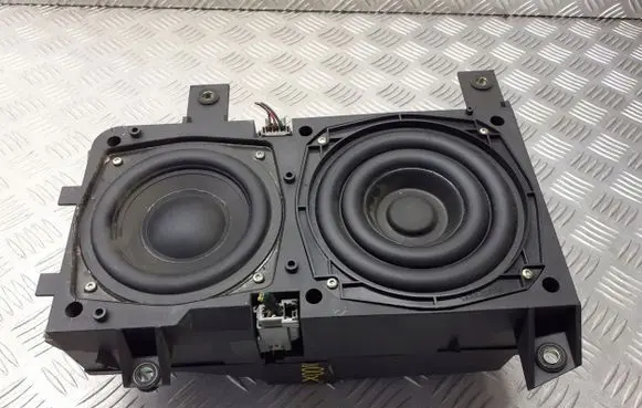 Volvo S40, V40 Subwoofer speaker 30630166