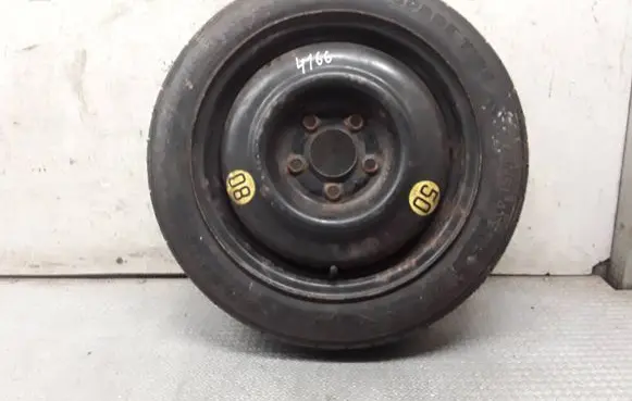 Hyundai i30 R15 spare wheel 529101H900