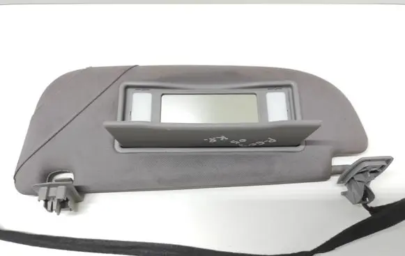 Peugeot 607 Sun visor