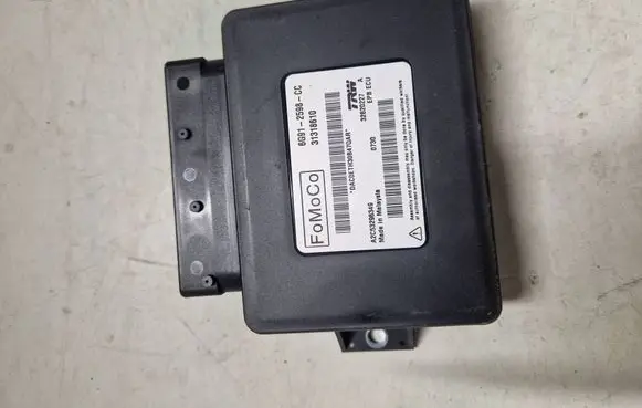 Volvo V70 Hand brake control module 31318610