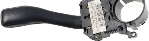 Volkswagen Golf IV Indicator stalk 8L0953513G
