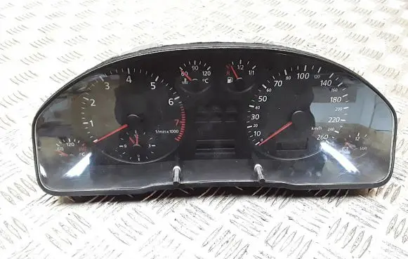 Audi A6 S6 C5 4B Speedometer (instrument cluster) 4b0919860p