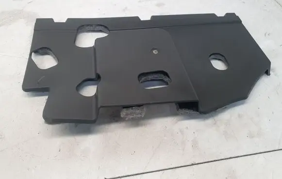 Chevrolet Cruze Dashboard lower bottom trim panel 96829306