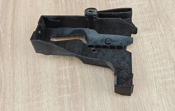 BMW X6 G06 Oil filter mounting bracket 3398300