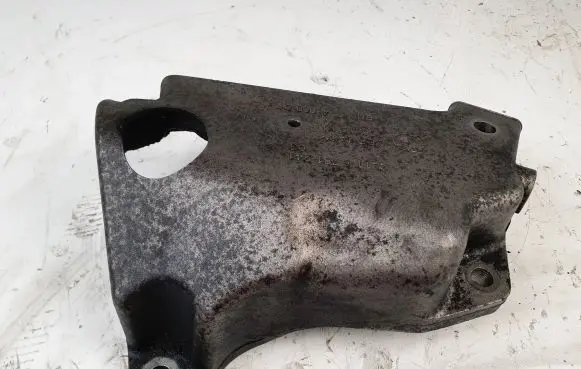 BMW 5 F10 F11 Engine mounting bracket 6781241
