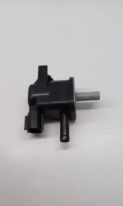 Toyota Yaris Vacuum valve 90910TC001 141112G