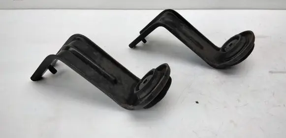Toyota Auris 150 Radiator mount bracket