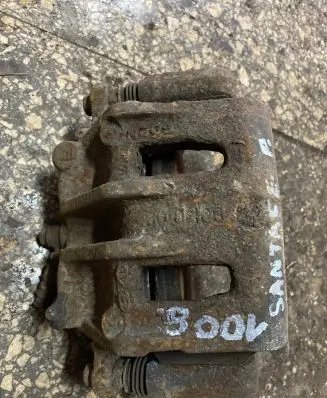 Hyundai Santa Fe Front brake caliper