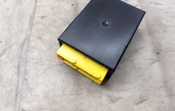 BMW 3 E36 Immobilizer control unit/module 8362277 6135362277