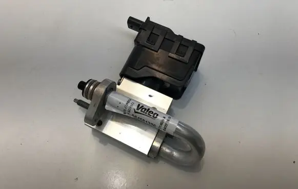 Air conditioning (A/C) expansion valve
