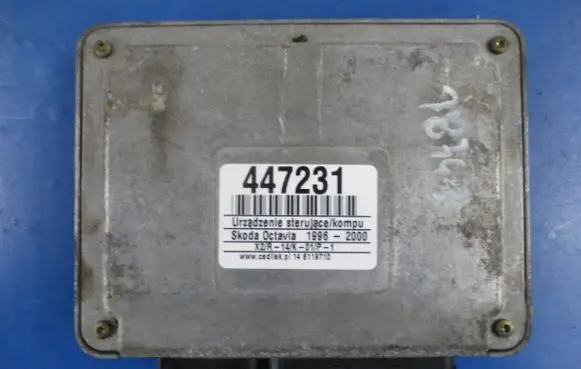 Skoda Octavia Mk1 (1U) Engine control unit/module ECU 032906014F