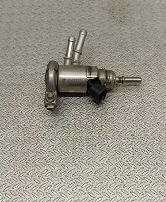 Peugeot 3008 II AdBlue injector A3C00216200 9842811780 091221