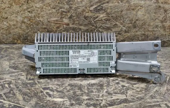Lexus LS 460 - 600H Sound amplifier 8628050300