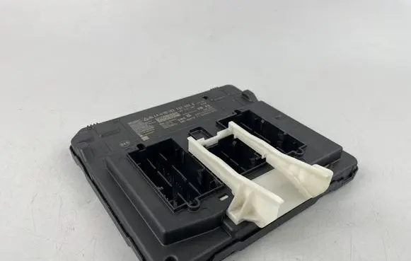 Audi Q4 e-tron Comfort/convenience module 1EE937089B 1EE937089