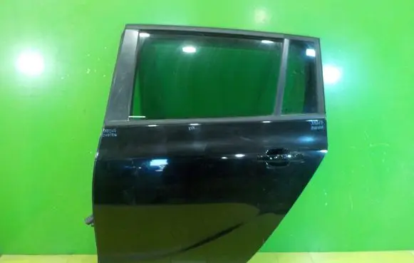 Opel Zafira C Rear door XP217