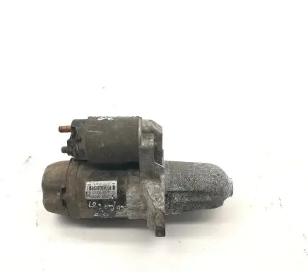 Subaru Legacy Starter motor M00T30471