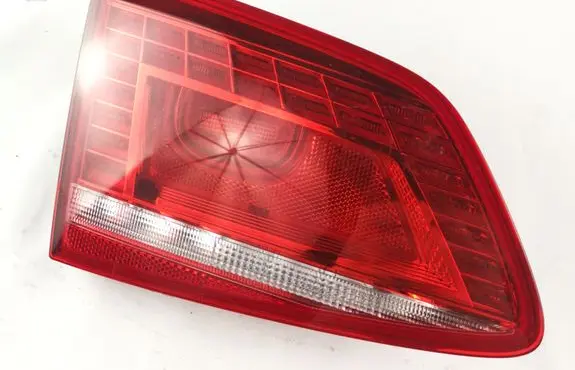 Volkswagen PASSAT B7 Tailgate rear/tail lights 3AF945093K