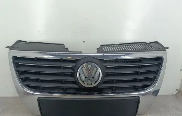 Volkswagen PASSAT B6 Front grill 