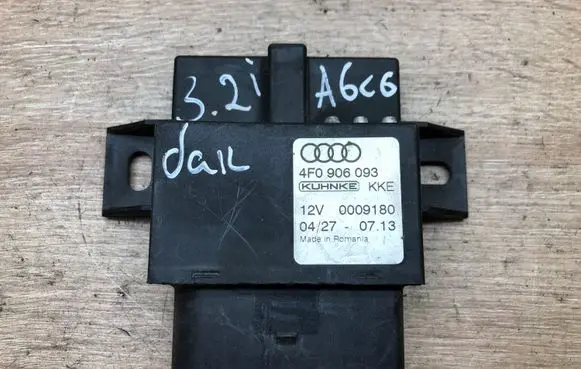 Audi A6 S6 C6 4F Fuel injection pump control unit/module 4F0906093