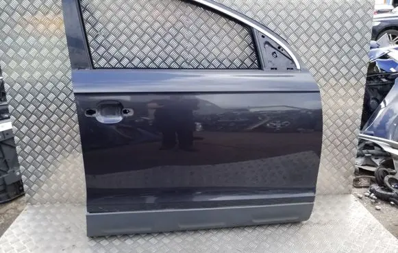 Audi Q7 4L Front door 4L0831312